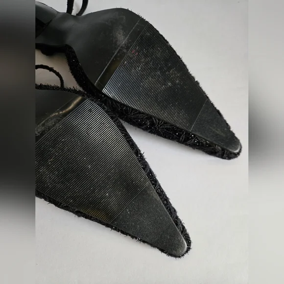 Embroidered Elegant Mules - Picture 8 of 8